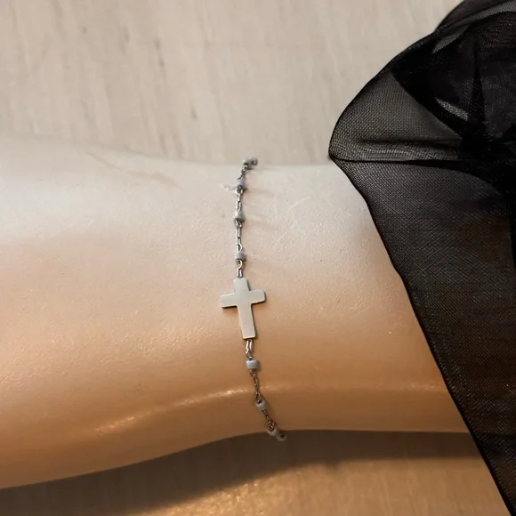 Rosa D’Oro silver Dainty Bracelet - Picture 2 of 13